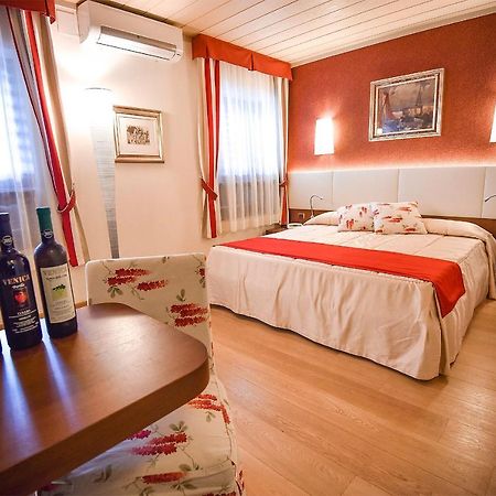 Venica & Venica Wine Resort Dolegna del Collio Exteriör bild